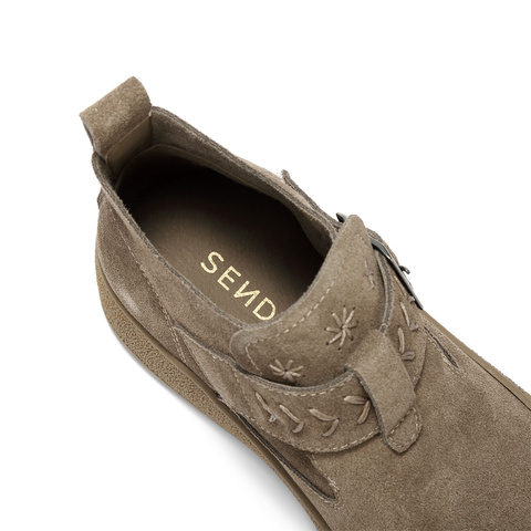 森达休闲靴女2025秋新简约勃肯舒适休闲短靴ZTH70CD5