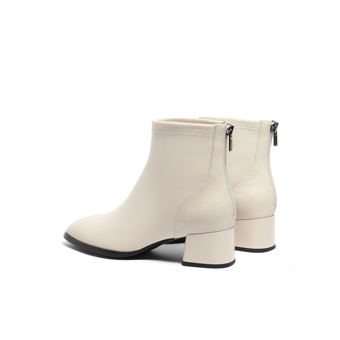 森达气质时装靴女2025冬新商场同款粗跟显瘦短靴4MH43DD5