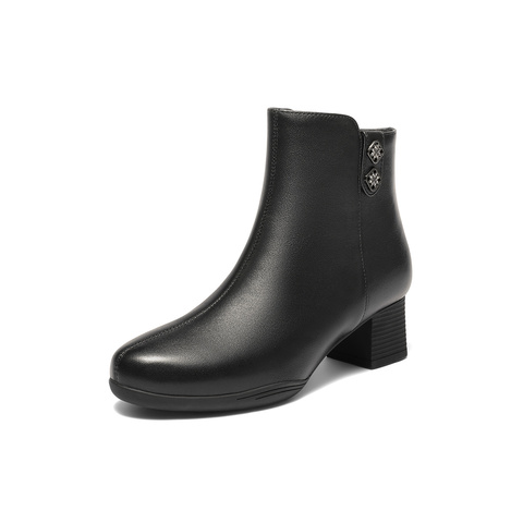 森达时装靴女2025冬新商场同款软面气质粗跟短皮靴XTG01DD5