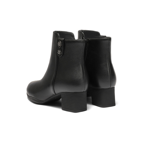 森达时装靴女2025冬新商场同款软面气质粗跟短皮靴XTG01DD5