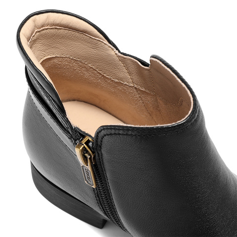 森达休闲靴女2025冬季新款时尚百搭粗跟短皮鞋4T6C1DD5