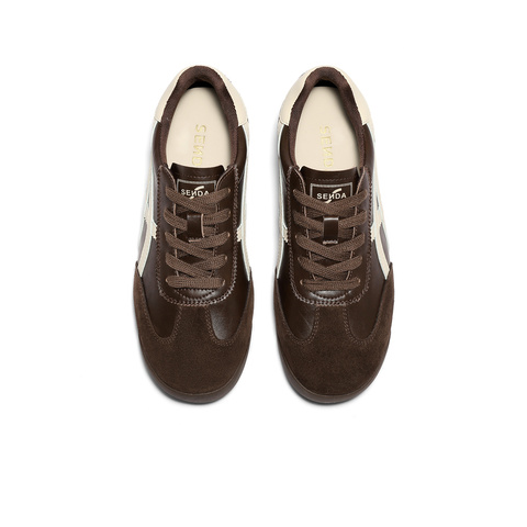 森达德训鞋女2026春新时尚运动风户外休闲板鞋WP062AM6