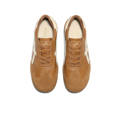 森达德训鞋女2026春新时尚运动风户外休闲板鞋WP062AM6