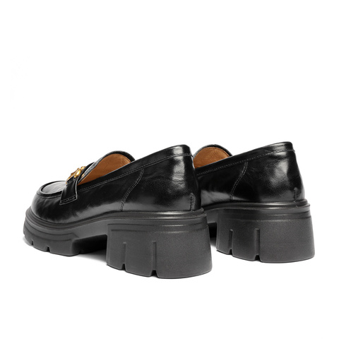 森达乐福鞋女2026春新商场同款抓纹马衔扣粗跟单鞋XWG01AA6