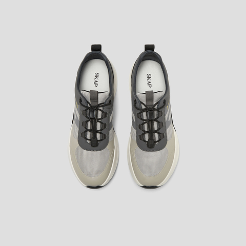 SKAP圣伽步男鞋2025春季新款户外旅游厚底拼色男休闲运动鞋