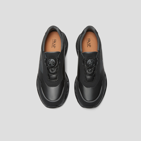 SKAP圣伽步男鞋2025秋季新款户外运动厚底旋转扣拼色舒适男休闲鞋