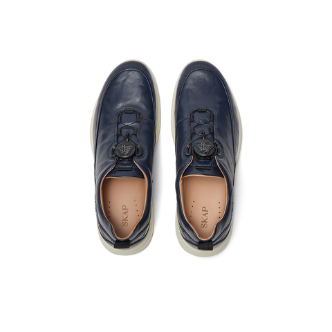 SKAP圣伽步男鞋2025秋季新款运动旋转扣日常轻质透气男款休闲鞋