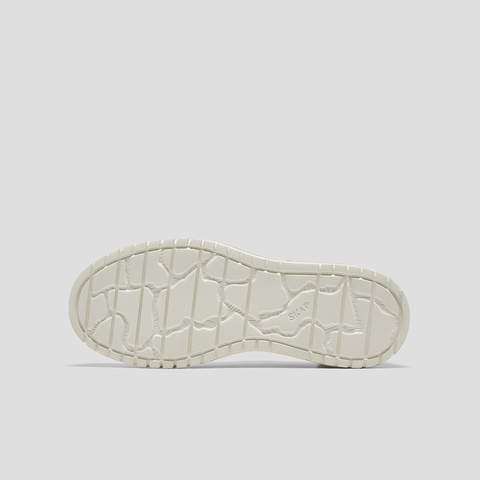 SKAP圣伽步女鞋2025春季新款板鞋时尚简约厚底系带舒适女休闲鞋