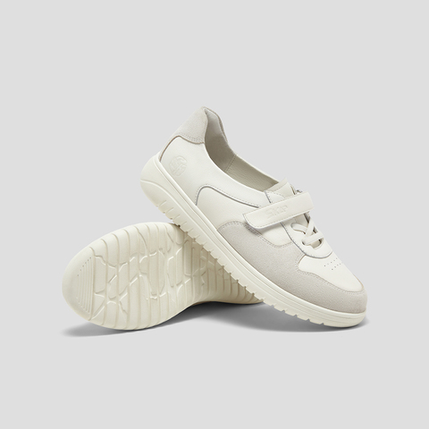 SKAP圣伽步女鞋2025秋季新款日常简约舒适平跟魔术贴女款休闲鞋