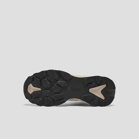 SKAP圣伽步男鞋2025冬季新款户外增高超强抓地短靴拼接男款运动靴