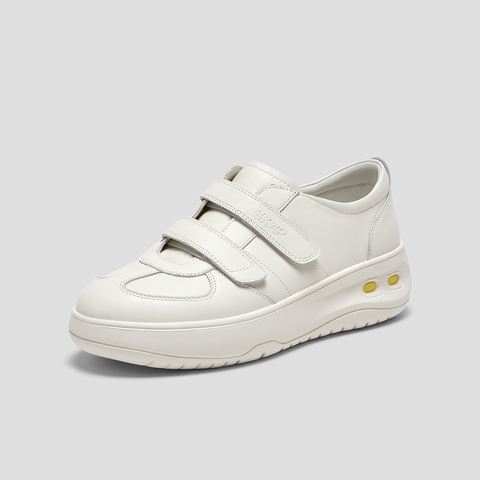 SKAP圣伽步女鞋2026春季新款单鞋轻便魔术贴舒适简约女款休闲鞋