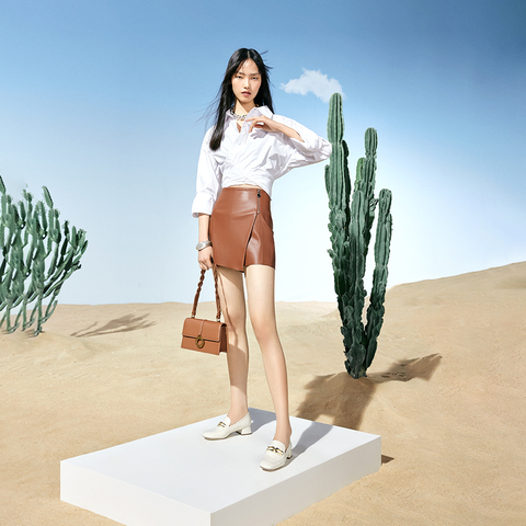 思加图2023春季新款英伦风乐福鞋粗跟一脚蹬女皮鞋9SC96AA3