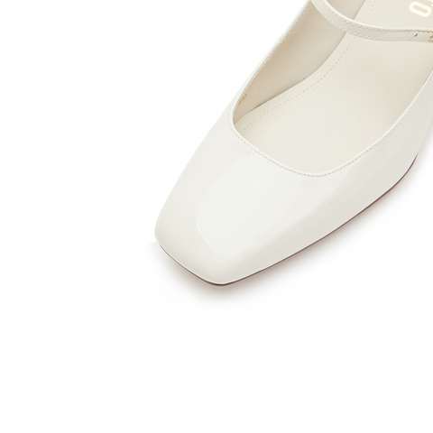 思加图2023秋季新款优雅华尔兹玛丽珍鞋中粗跟浅口单鞋女皮鞋EL102CQ3