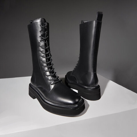 思加图2023冬季新款甜酷马丁靴机车靴厚底高靴时装靴女靴子ESK04DS3