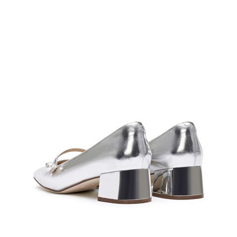 思加图2024秋季新款法式玛丽珍鞋粗跟浅口鞋银色女单鞋S5368CQ4