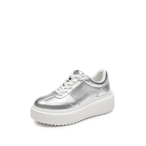 思加图2024秋季新款板鞋厚底增高运动休闲鞋银色百搭女鞋H0082CM4