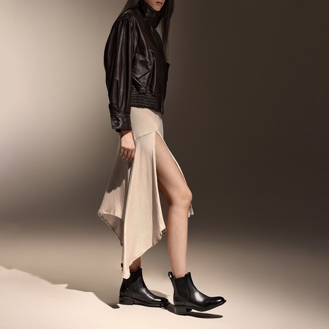 思加图2024冬季新款英伦风切尔西靴短靴粗跟时装靴女靴子H3208DD4