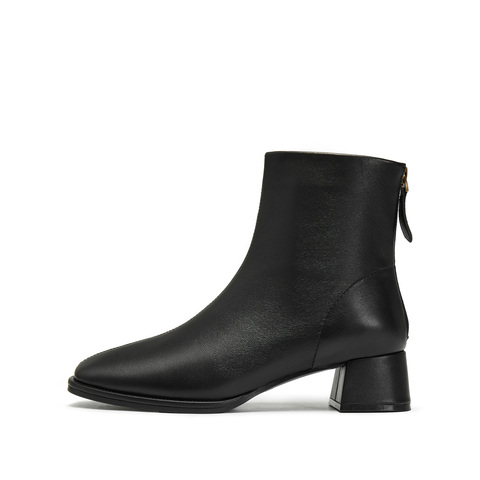 思加图2024冬季气质通勤短靴时装靴粗跟复古女靴子J2560DD4