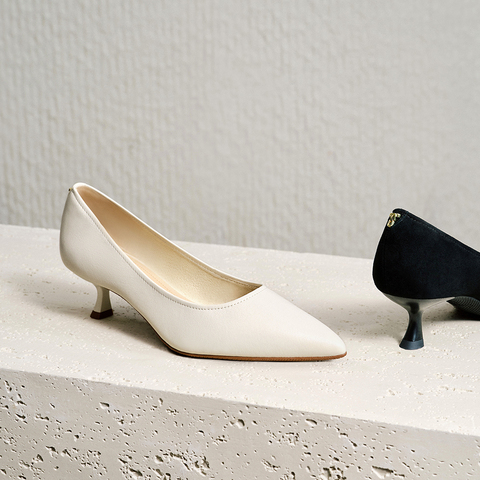 思加图2025春季新款优雅气质单鞋中跟鞋浅口鞋通勤女皮鞋EGK05AQ5