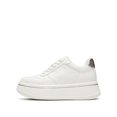 思加图2025春季新款百搭小白鞋运动休闲鞋厚底板鞋女鞋Y8892AM5