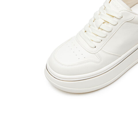 思加图2025春季新款百搭小白鞋运动休闲鞋厚底板鞋女鞋Y8892AM5