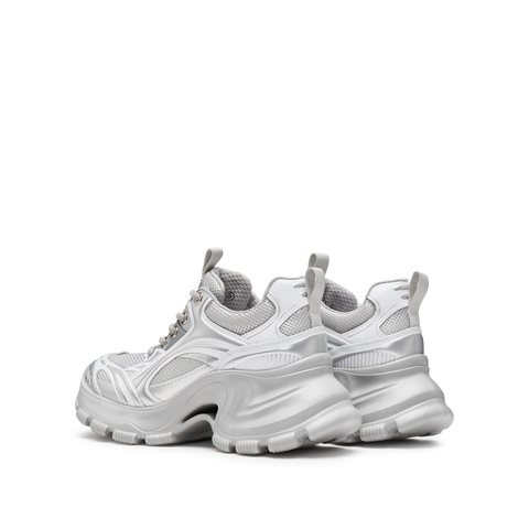 思加图2025春季新款老爹鞋厚底增高运动休闲透气女单鞋S2438AM5