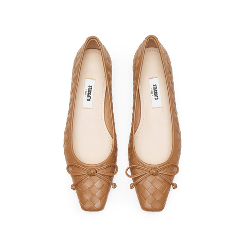 思加图2025春季新款奶油鞋平底鞋浅口鞋单鞋通勤女皮鞋EWV01AQ5