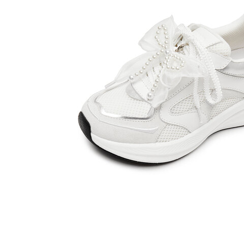 思加图2025春季新款甜酷运动鞋厚底增高休闲鞋透气女鞋H2921AM5