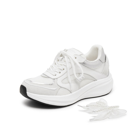 思加图2025春季新款甜酷运动鞋厚底增高休闲鞋透气女鞋H2921AM5