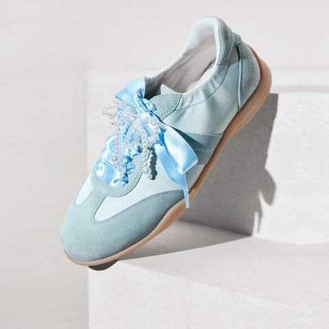 思加图2025春季新款甜酷德训鞋阿甘鞋小白鞋运动休闲鞋女鞋J2413AM5