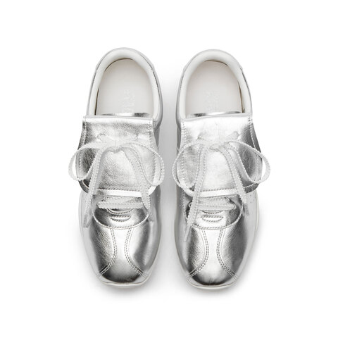 思加图2025春季新款百搭德训鞋小白鞋运动休闲鞋女单鞋F0161AM5