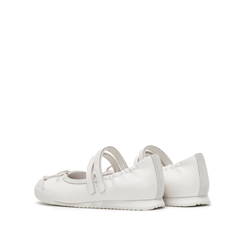 思加图2025春季新款甜美玛丽珍鞋平底鞋浅口鞋单鞋女鞋EPN15AQ5