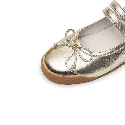 思加图2025春季新款甜美玛丽珍鞋平底鞋浅口鞋单鞋女鞋EPN15AQ5