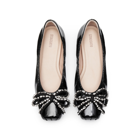 思加图2025春季新款优雅通勤低平跟单鞋浅口鞋女皮鞋EA606AQ5