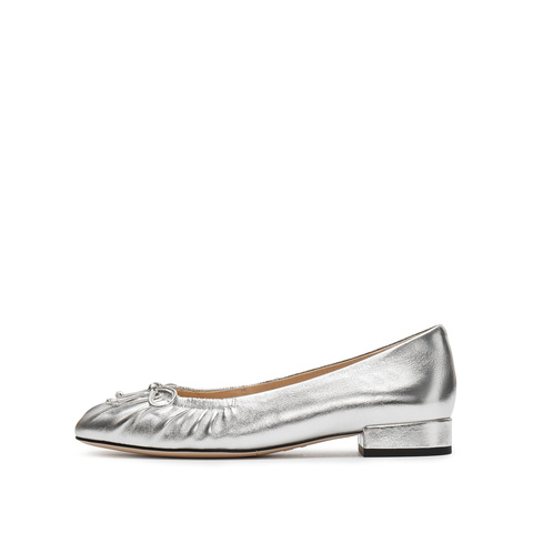 思加图2025春季新款芭蕾舞鞋平底鞋一脚蹬浅口鞋单鞋女皮鞋EUE25AQ5