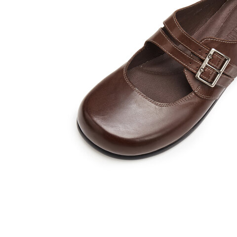 思加图2025秋季新款复古玛丽珍鞋平底鞋浅口单鞋小皮鞋女J1578CQ5