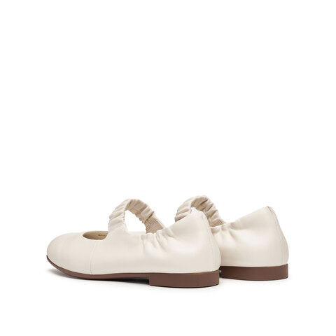 思加图2025秋季新款梧桐日记玛丽珍鞋平底鞋浅口单鞋女鞋EGC02CQ5