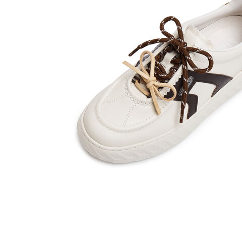 思加图2025秋季新款小音符小白鞋板鞋厚底运动休闲鞋女鞋EPC08CM5