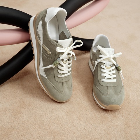 思加图2025秋季新款抹茶拿铁阿甘鞋德训鞋运动休闲鞋女鞋EHR21CM5