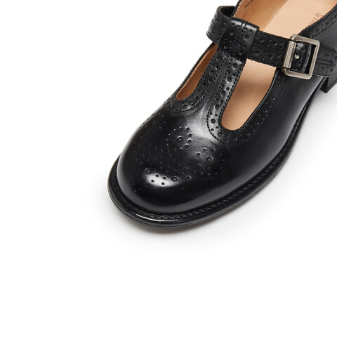 思加图2025秋季新款复古玛丽珍鞋粗跟小皮鞋单鞋通勤女鞋J5875CA5