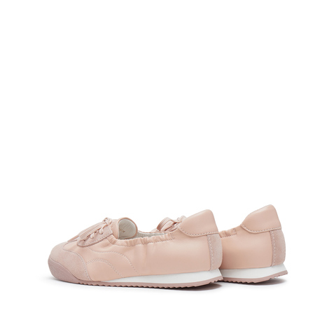 思加图2025秋季新款奶油卷德训鞋休闲运动鞋小白鞋女单鞋EPN14CA5