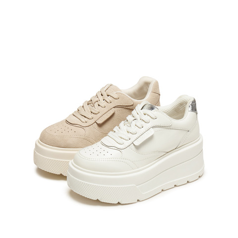 思加图2025秋季新款百搭小白鞋厚底增高板鞋松糕鞋休闲女C2152CM5