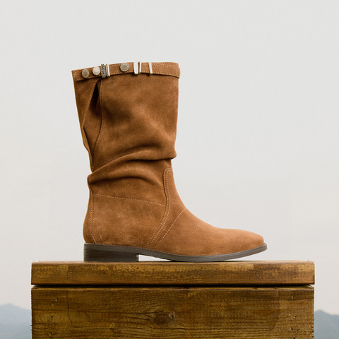 思加图2025冬季新款复古西部靴牛仔靴休闲靴中高靴女靴子EIL03DS5