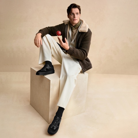 思加图2025秋季新款灰白格德训鞋阿甘鞋厚底运动休闲鞋男H2861CM5