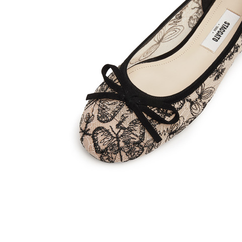 思加图2025秋季新款蝶影纱蕾丝鞋平底鞋浅口一脚蹬单鞋女EGV03CQ5