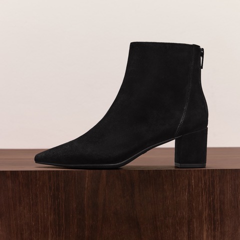 思加图2025冬季新款气质通勤奶油靴时装靴短靴粗跟女皮靴9S006DD5