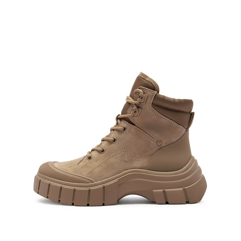 思加图2025冬季新款火星电音工装靴马丁靴短靴厚底时装靴女靴ESE02DD5