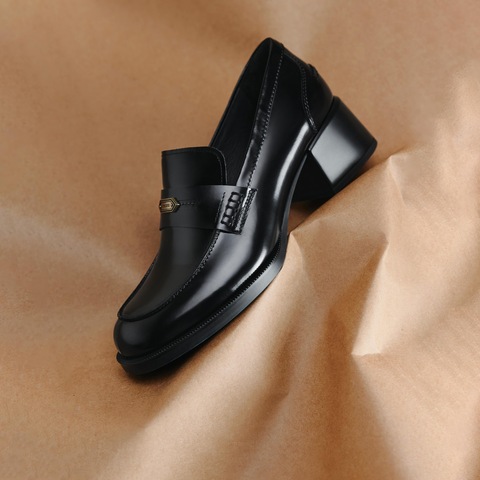 思加图2025秋季新款英伦风乐福鞋粗跟增高小皮鞋单鞋女鞋EGY02CA5