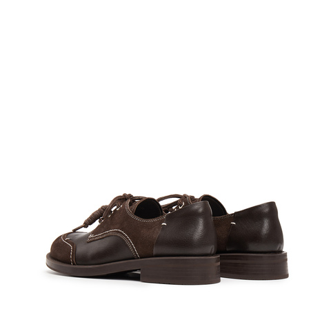 思加图2025秋季新款英伦复古牛津鞋小皮鞋粗跟黑色女单鞋J6926CM5