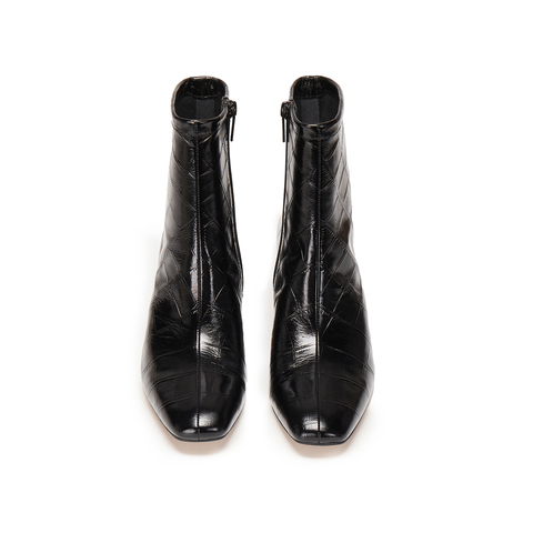 思加图2025冬季新款优雅时装靴短靴高跟靴黑色通勤女皮靴EYJ01DD5